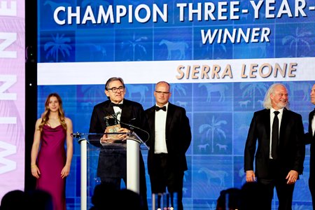 Co-owner Peter Brant accepts the champion 3-year-old male award for Sierra Leone at the Eclipse Awards