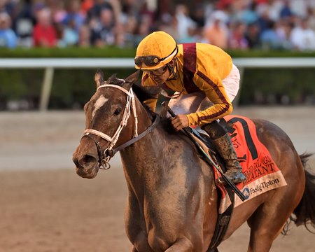 Eclatant wins the Forward Gal Stakes at Gulfstream Park