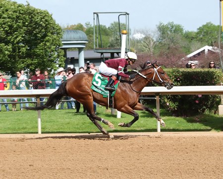 Clever Again wins the Hot Springs Stakes at Oaklawn Park