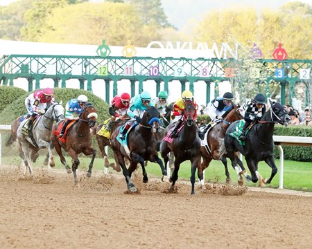 Racing at Oaklawn Park