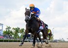 The Queens M G wins the 2025 Davona Dale Stakes at Gulfstream Park