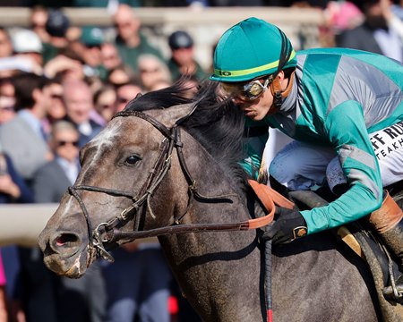 Gosger wins the Lexington Stakes at Keeneland