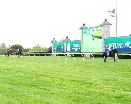 Forever After All dominates the Bewitch Stakes at Keeneland