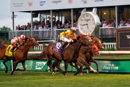 Spirit of St Louis (No. 10) wins the 2025 Turf Classic Stakes at Churchill Downs