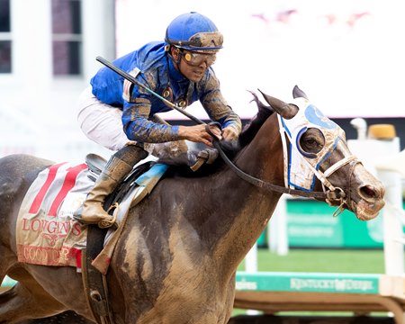 Good Cheer wins the Kentucky Oaks at Churchill Downs