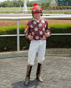 Perry Ouzts at Belterra Park