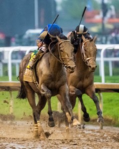 Sovereignty (left) defeats Journalism in the 2025 Kentucky Derby at Churchill Downs