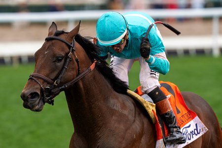 Zulu Kingdom wins the American Turf Stakes at Churchill Downs