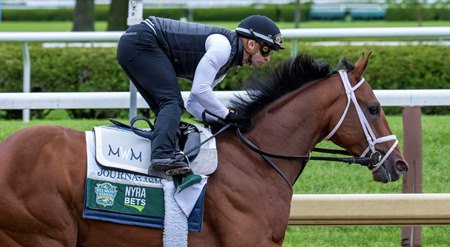 Journalism trains at Saratoga Race Course