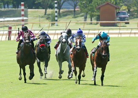 Racing at Lone Star Park