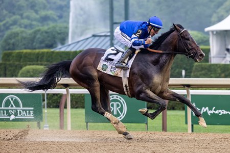 Sovereignty earns the titles of Horse of the Year and 3-year-old male at the KTA/KTOB award luncheon