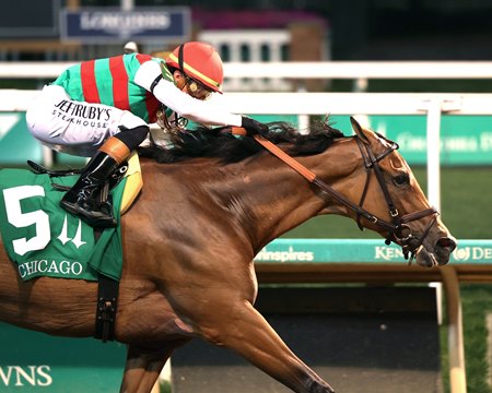 Vahva wins the 2025 Chicago Stakes at Churchill Downs