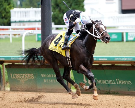 Romeo, whose dam is entered in the Fasig-Tipton July Digital Sale, wins the Bashford Manor Stakes at Churchill Downs