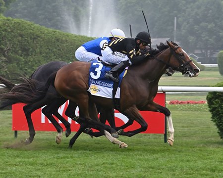 Daisy Flyer rallies to victory in the Lake George Stakes at Saratoga Race Course
