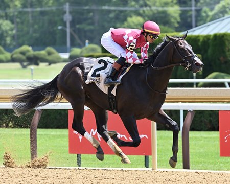 Ewing wins his debut at Saratoga Race Course