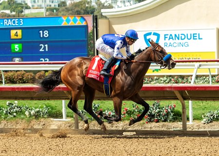 Himika wins the Sorrento Stakes at Del Mar