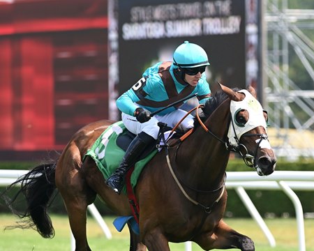 Little Trilby wins the 2025 Michael G. Walsh Novice Stakes at Saratoga Race Course