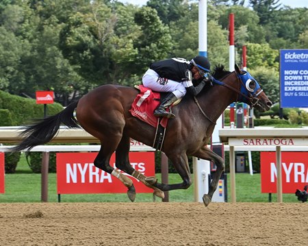 Universe breaks his maiden at Saratoga Race Course