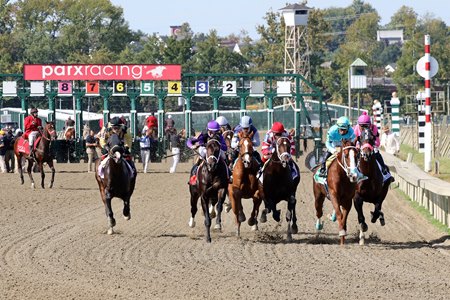 Racing at Parx Racing