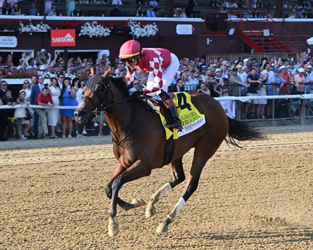 A clear victory in the 2025 Alabama Stakes at Saratoga Race Course helps Nitrogen secure an Eclipse Award