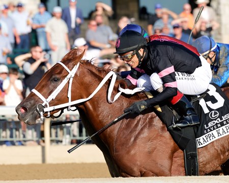 Kappa Kappa narrowly wins the Raven Run Stakes at Keeneland