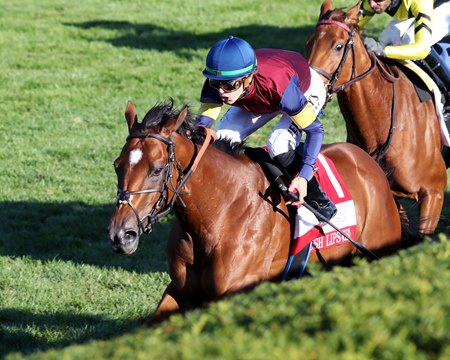 Lush Lips wins the Queen Elizabeth II Challenge Cup Stakes at Keeneland