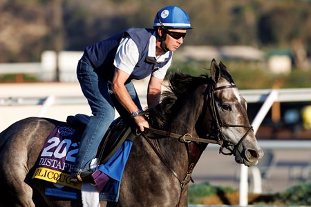 Clicquot exercises Oct. 29 at Del Mar