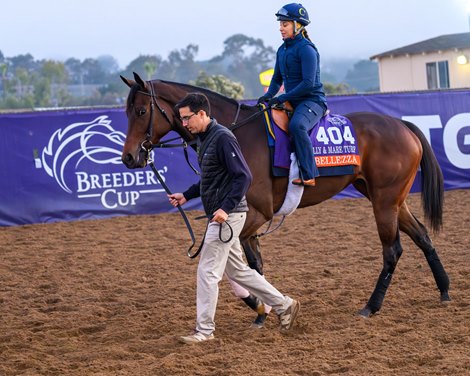 Distance Suits Bellezza in Robert G. Dick Memorial