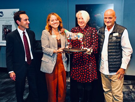 (L-R): Chaplaincy board president Ramón Dominguez, director of outreach programs Karen Chavez, honoree Kim Wier, and director of backstretch programs Nick Caras