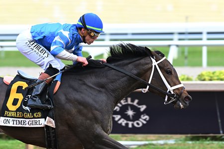 On Time Girl wins the Forward Gal Stakes at Gulfstream Park