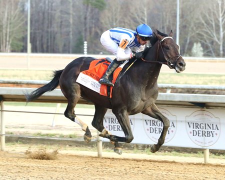 Incredibolt wins the Virginia Derby at Colonial Downs