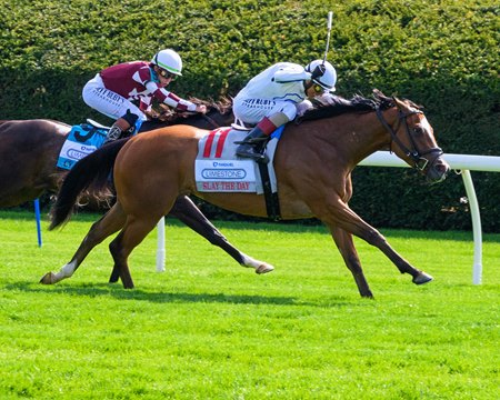 Slay the Day surges past Cy Fair en route to victory in the Limestone Stakes at Keeneland