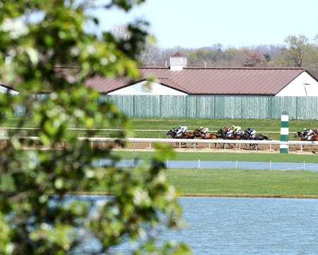 Racing at Horseshoe Indianapolis