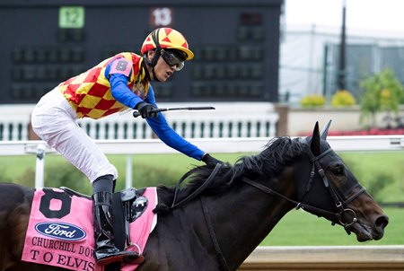 T O Elvis wins the Churchill Downs Stakes