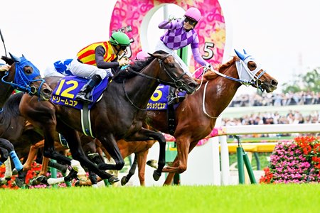 Juryoku Pierrot, ridden by Seina Imamura, wins the Yushun Himba (Japanese Oaks) at Tokyo Racecourse