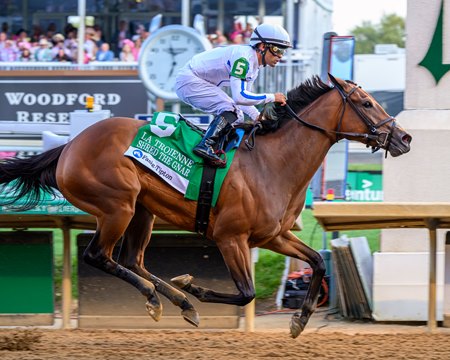 Shred the Gnar wins the La Troienne Stakes at Churchill Downs