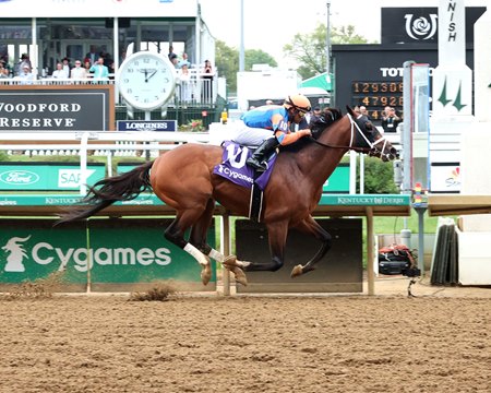 Vibe wins an allowance optional claiming race at Churchill Downs