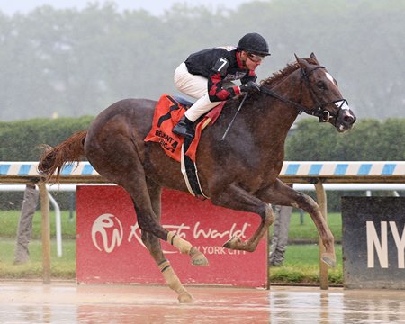 Ashcroft Lane breaks his maiden at Aqueduct Racetrack