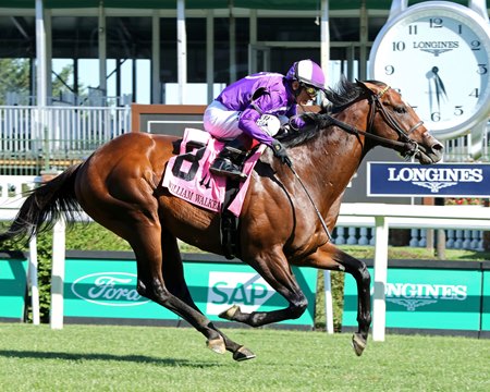 Outfielder wins the William Walker Stakes at Churchill Downs