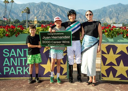 Juan Hernandez celebrates 3,000 wins with his family at Santa Anita Park