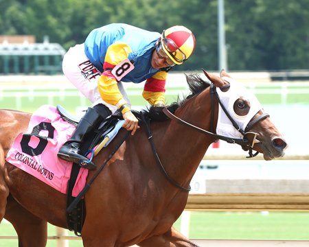 Antiope wins her career debut at Colonial Downs