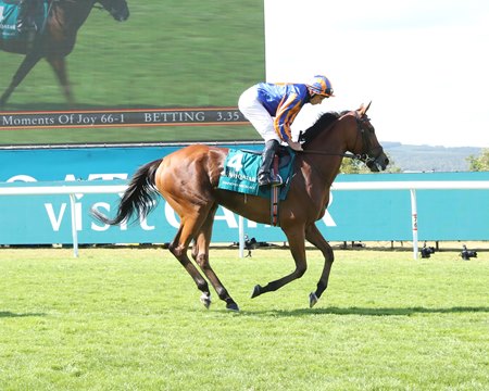 Diamond Necklace wins the Nassau Stakes at Goodwood Racecourse