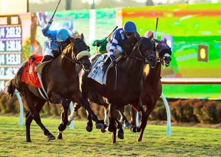 Test Score (middle) proves narrowly best in a cavalry charge at the end of the Del Mar Handicap at Del Mar