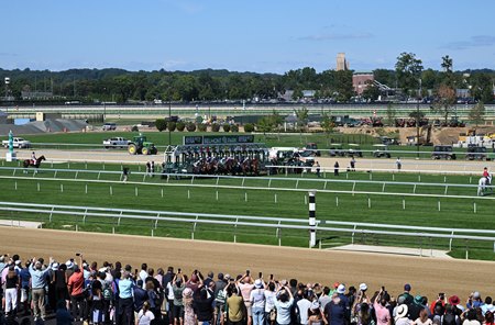 Racing at the new Belmont Park