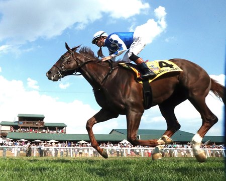 Caroline St. Beat wins the Nashville Derby Invitational Stakes at Kentucky Downs
