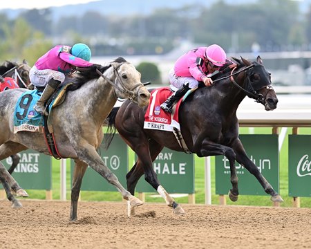 T Kraft (inside) prevails to win the Vosburgh Stakes at Belmont Park