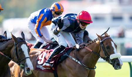 Miss Yechance wins the Prix de L'Abbaye at Longchamp
