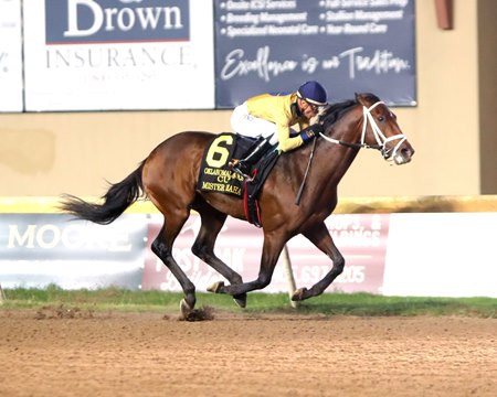 Mister Omaha wins the Oklahoma Classics Cup Handicap at Remington Park