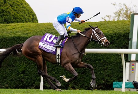 Serenas Ghost pulls away in the Jessamine Stakes at Keeneland