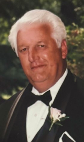 Canadian Breeder Everatt Dies at 86